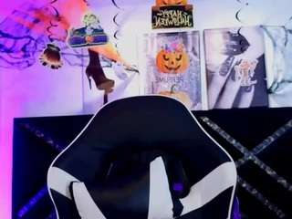 dannyhot01