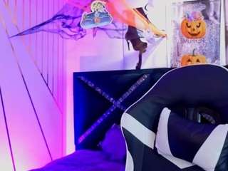 dannyhot01