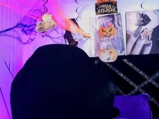 Dannyhot01 live cam preview