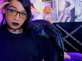 Dannyhot01 live cam preview