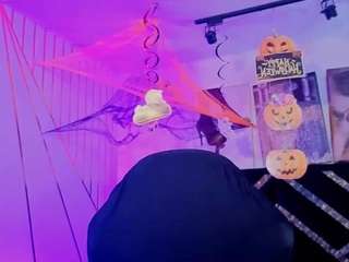 Dannyhot01 live cam preview