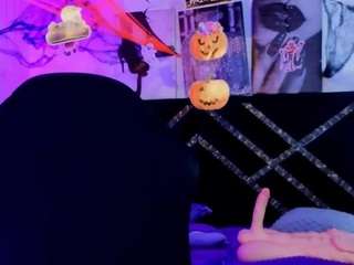 Dannyhot01 live cam preview
