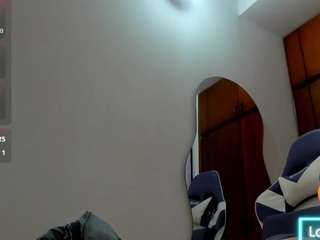 EmeraldBlonde live cam preview