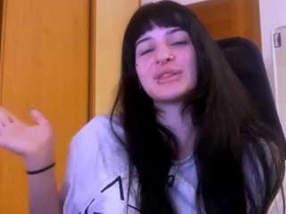 dremadethomas webcam model