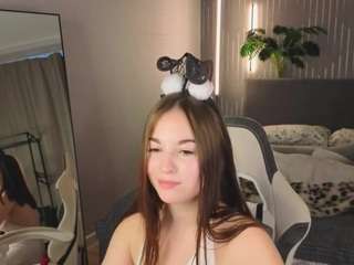 lalyasirin live cam preview