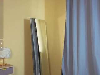 Sinti-Phillips live cam preview
