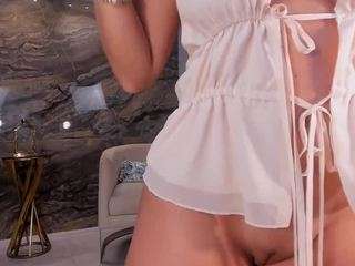 DanielleSaint