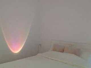 NATALLYxo live cam preview