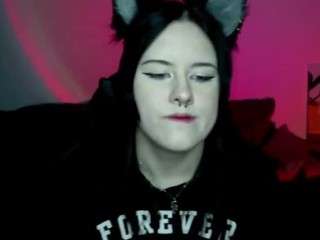 Yasmin live cam preview