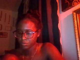 NinaSynty-EbonyFoxxx
