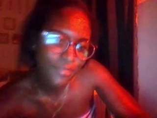 NinaSynty-EbonyFoxxx
