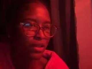 ninasynty-ebonyfoxxx