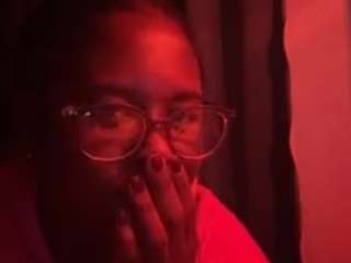 ninasynty-ebonyfoxxx