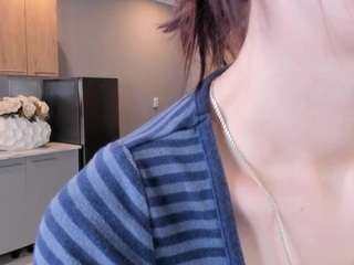 MyraTourtelotte live cam preview