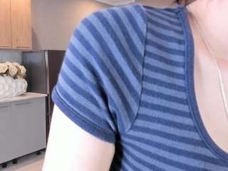 MyraTourtelotte live cam preview