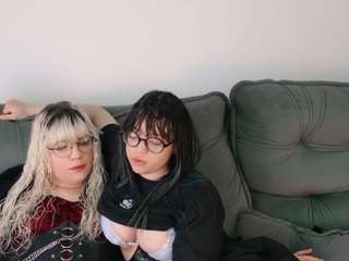 yumiandtsuki webcam