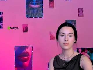 kamila-shine live cam preview