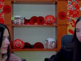 kamila-shine live cam preview