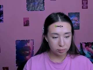 kamila-shine webcam model