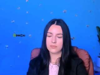kamila-shine