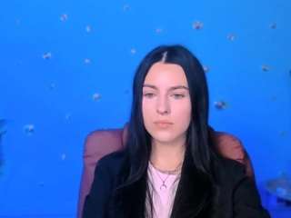 kamila-shine