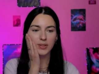 kamila-shine