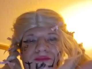 prissylilBitch
