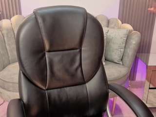 Abigaiil-Grey live cam preview