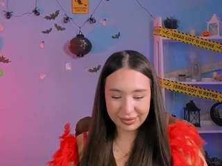 le modèle dominika-glow est en webcam porno dans un show sur le site camsoda, il possède les tags suivants: black hair,brown eyes,lovense,natural,nature,no drinking,no smoking,tattoos,teen 18,toys,young adult,hd,white