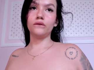 emma-rose29 live cam preview