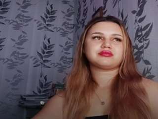 Mila live cam preview