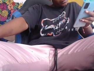 yohatinelly webcam