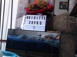 yohatinelly