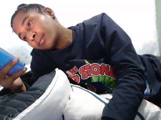 yohatinelly