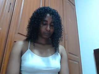 yohatinelly Live Webcam on CamSoda