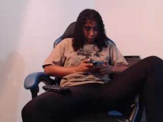 yohatinelly Sex Cam Show