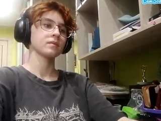 _Lily_ live cam preview