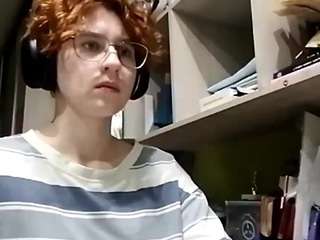 _Lily_ live cam preview