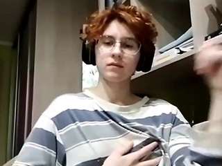 _Lily_ live cam preview