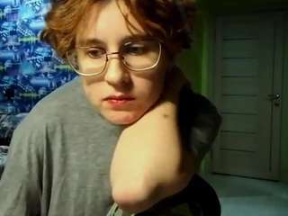 _Lily_ live cam preview