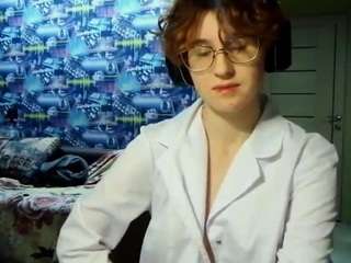 _Lily_ live cam preview