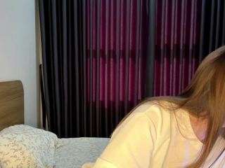 Kallie live cam preview