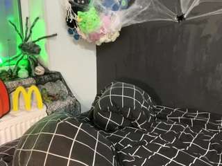 ShenaDeblois live cam preview