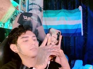 thebluesky live cam preview