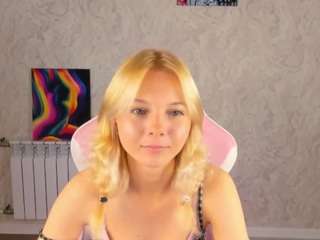 Clara-Schneider1 live cam preview