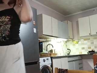 EloraKiss live cam preview