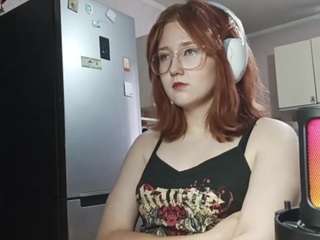 EloraKiss
