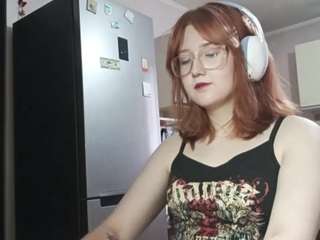 EloraKiss