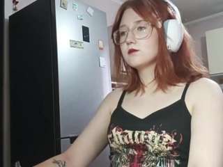 EloraKiss