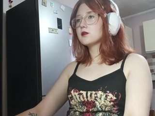 EloraKiss